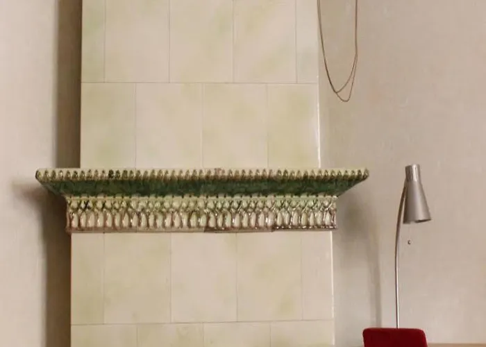 Hellsten Parliament 3*