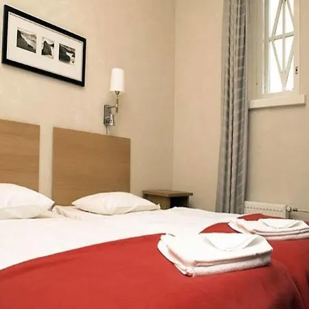 Hellsten Parliament Lägenhetshotell