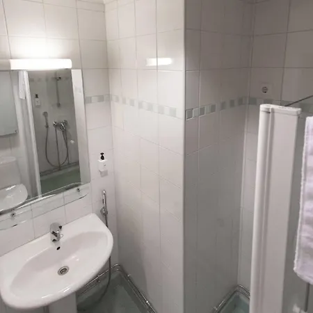 Hellsten Parliament Lägenhetshotell Helsingfors