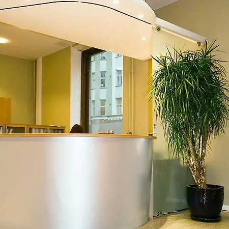 Huoneistohotelli Hellsten Parliament 3*