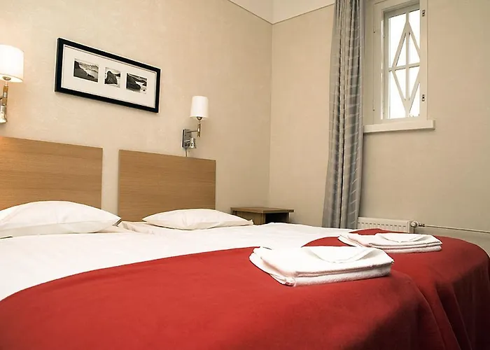 Hellsten Parliament 3*