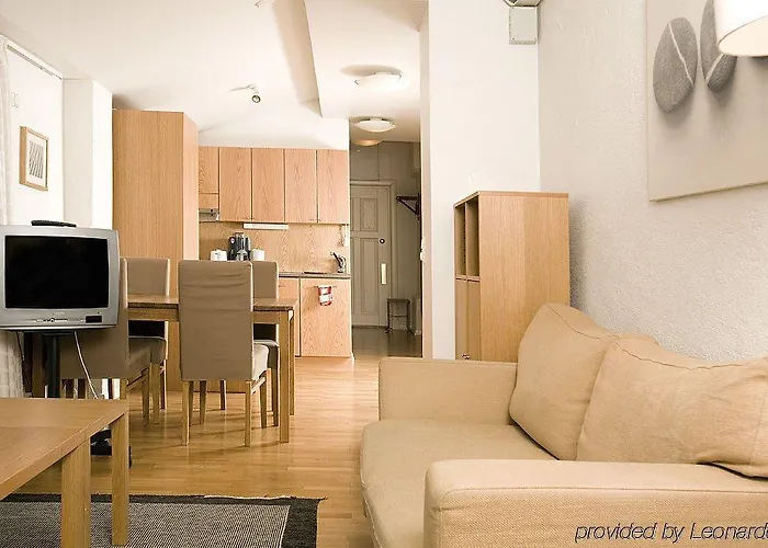 Hellsten Parliament 3* هلسنكي