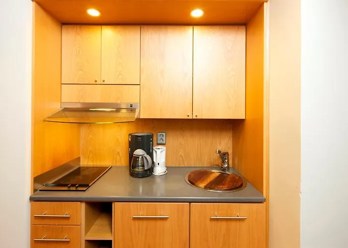 Hellsten Parliament Aparthotel