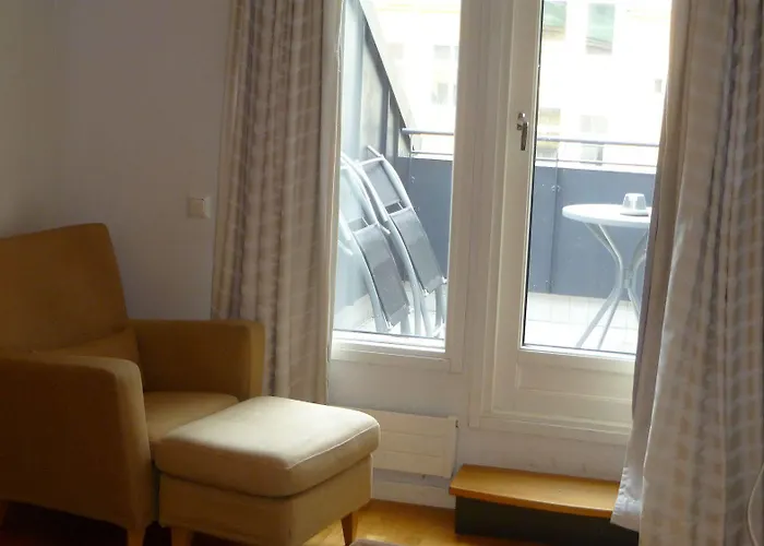 Aparthotel Hellsten Parliament Helsinki