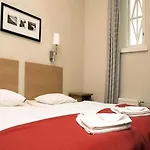 Hellsten Parliament Aparthotel
