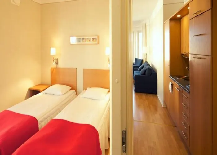 Hellsten Parliament Aparthotel 3*