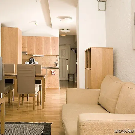 Hellsten Parliament 3* Хельсинки