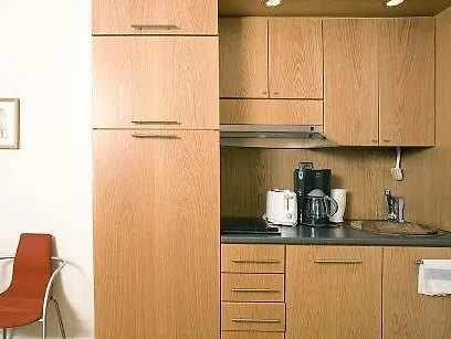 Hellsten Parliament Апарт-отель